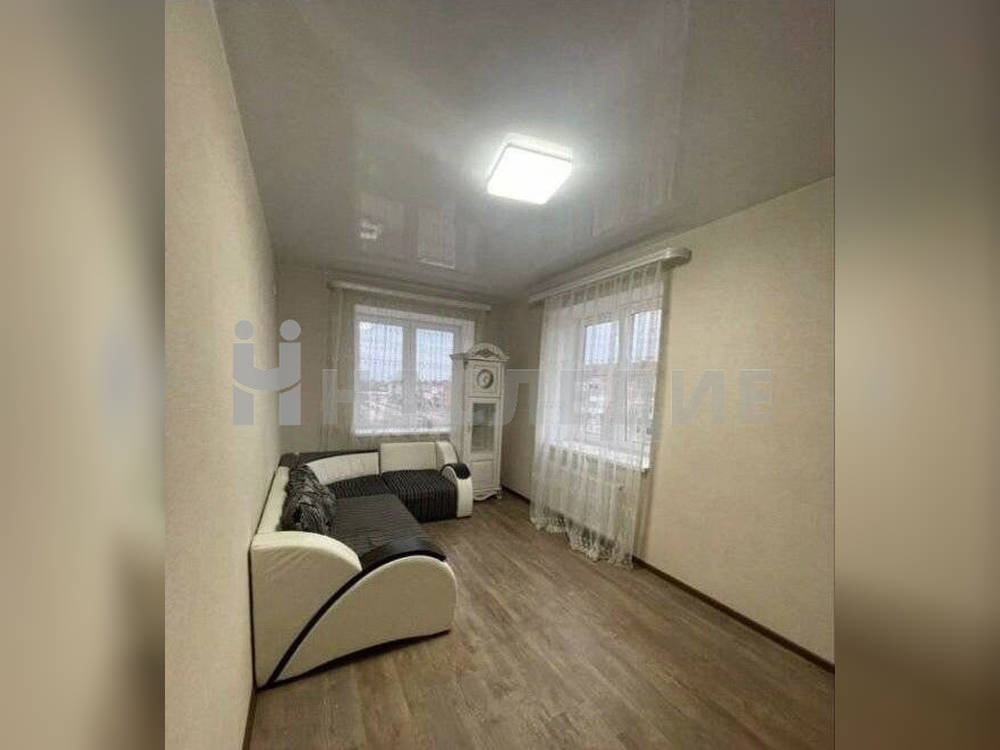 2-комнатная квартира, 49 м2 4/5 этаж, ул. Матросова - фото 2