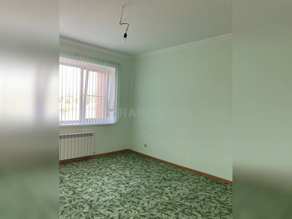 2-комнатная квартира, 63 м2 1/3 этаж, кв-л. 76-й - фото 1