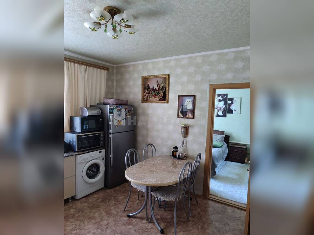 3-комнатная квартира, 61 м2 1/2 этаж, ул. Коммунистическая - фото 9